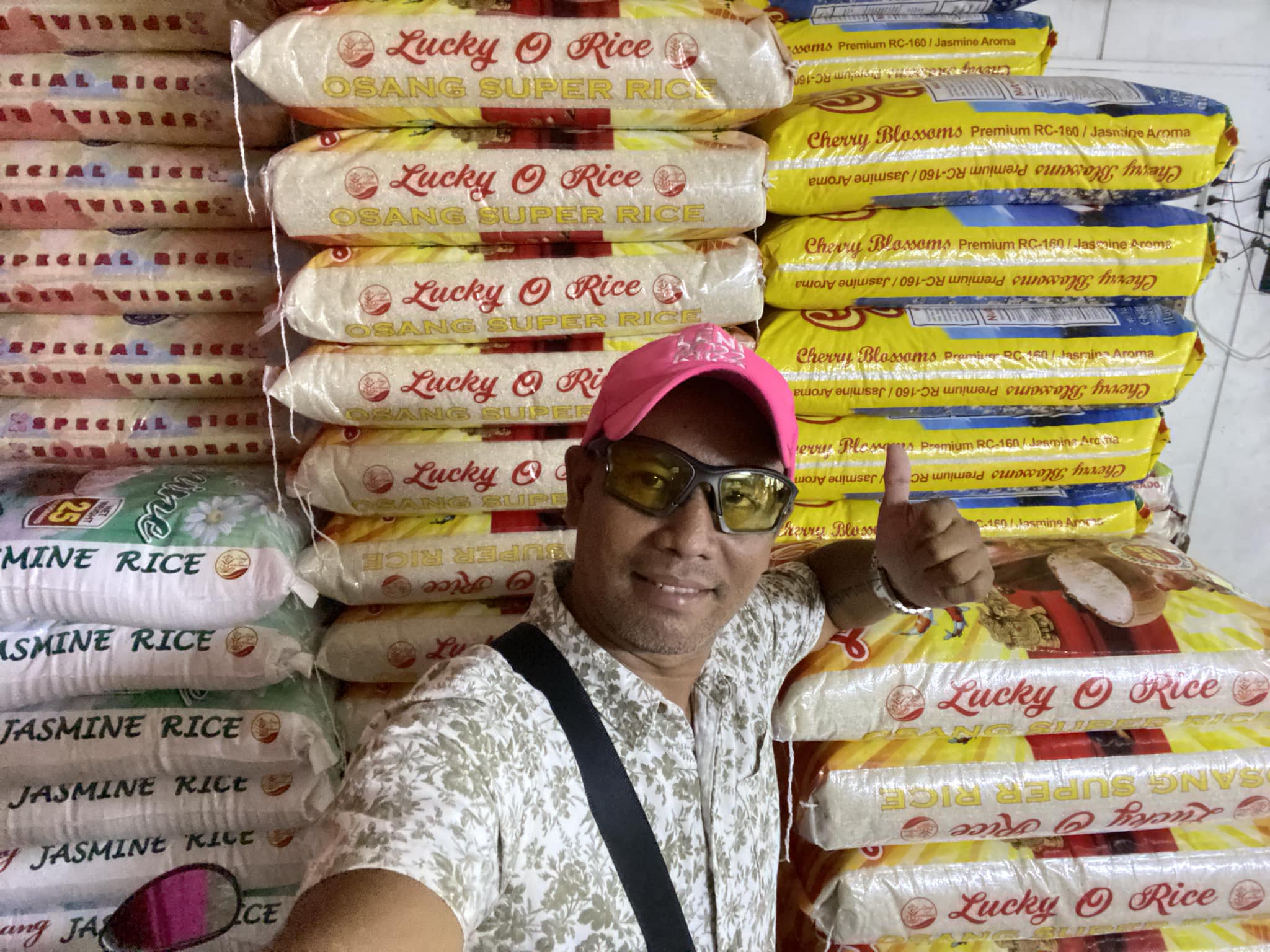 Iisa Ang Kulay Natin Kakampink101 Vlogger Sells Premium Rice For