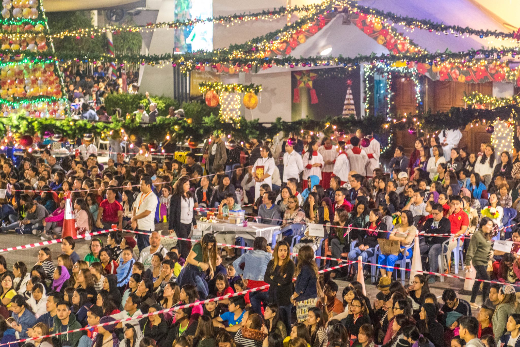 Filipinos In Dubai Continue Simbang Gabi Tradition The Filipino Times 