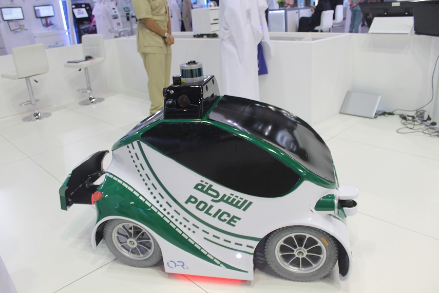 Dubai Police driverless roving patrol car. photo by Gelin Castro