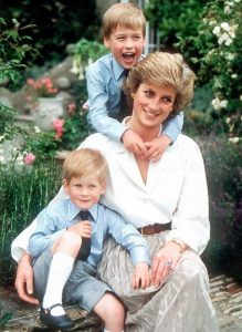 diana with sons