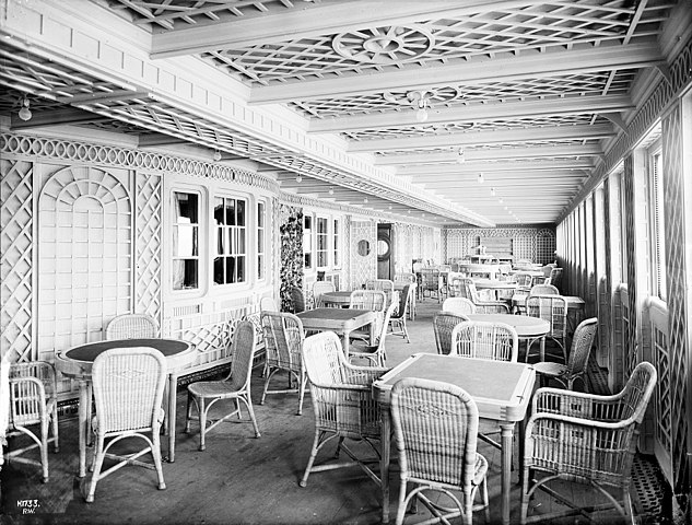 634px Titanic cafe parisien