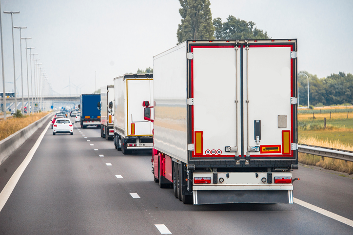 truck courier iStock 803950158