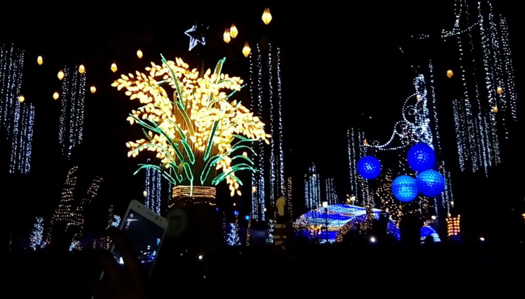 Rice grainshaped lanterns light up in Nueva Ecija The Filipino Times