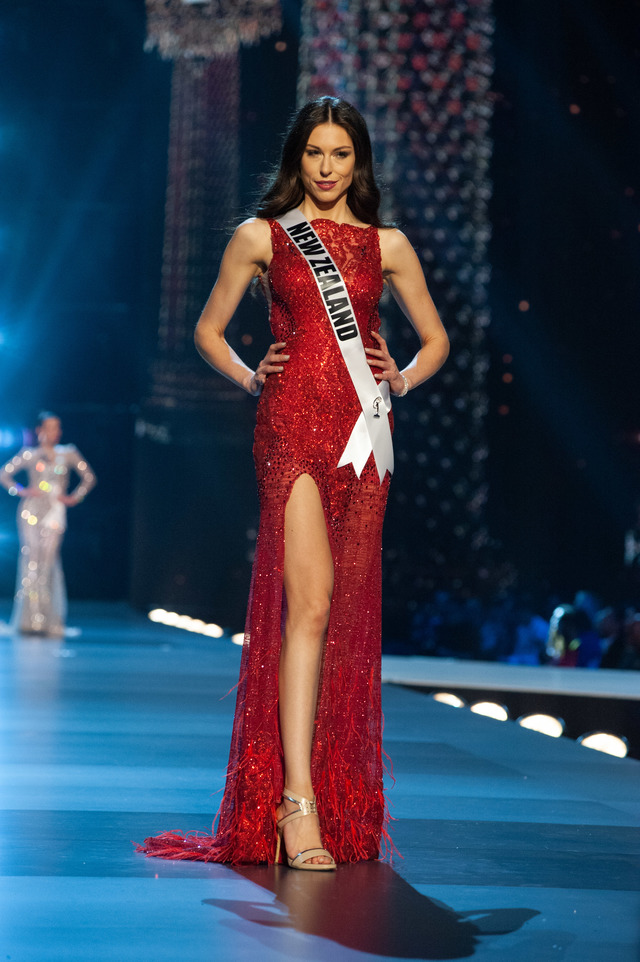 LOOK: Filipino designers shine on Miss Universe 2018 stage - The ...