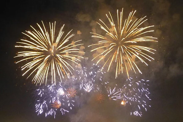 Uae To Host First Ever Fireworks Competition The Filipino Times