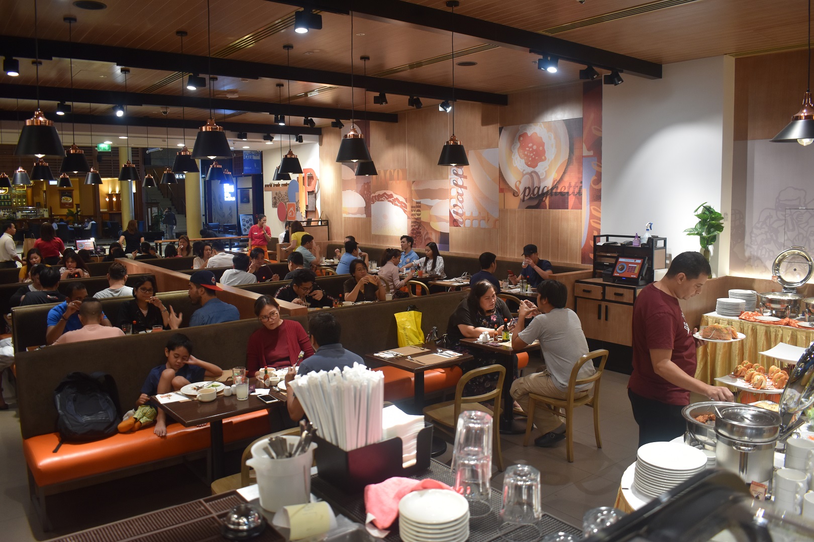 Unlimited Pancakes And Pinoy Food Now Available At Pancake House Abu 