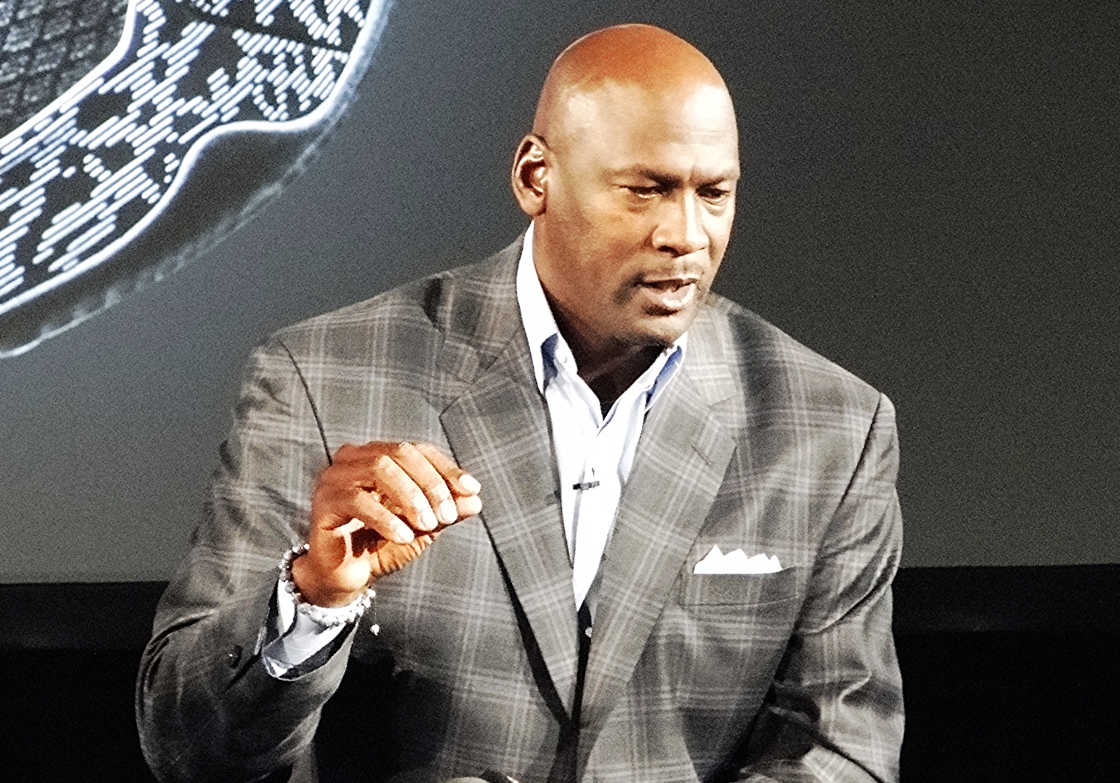 Michael Jordan Donates $1 Million For Bahamas Relief Efforts - The ...