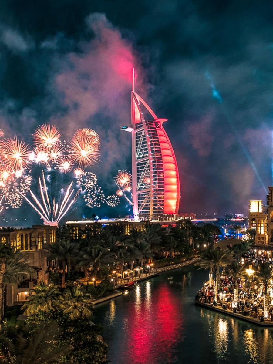 Here Are Best Spots To Witness Dubai’s NYE Fireworks Display - The ...