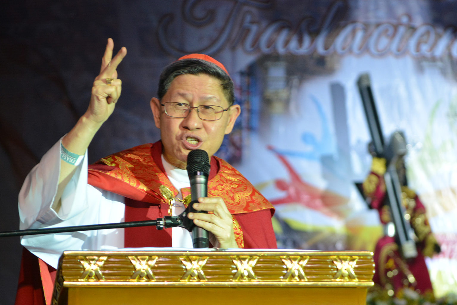 Cardinal Tagle prays for peace in Middle East, safety of OFWs during ...