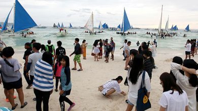 Boracay Boat and Tourists