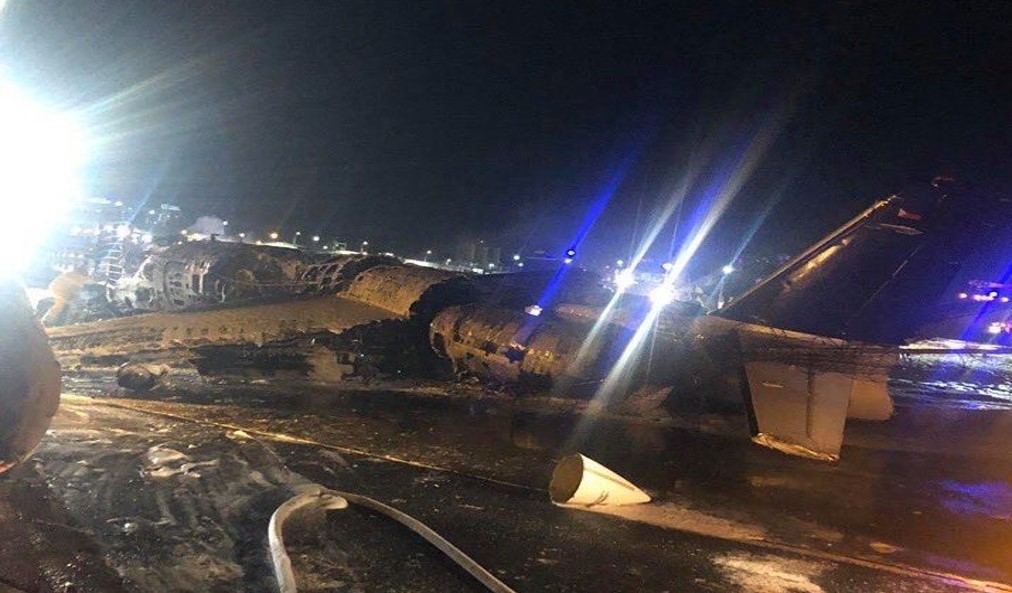 BREAKING Plane Bound For Japan Crashes During Take Off At NAIA Eight   Crash 