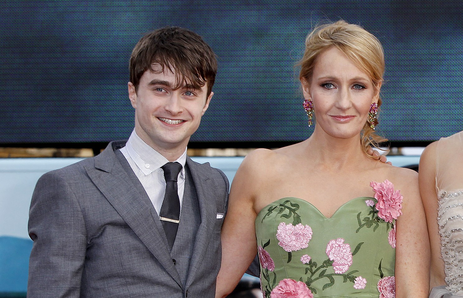 Daniel Radcliffe speaks out against J.K. Rowling over her gender ...