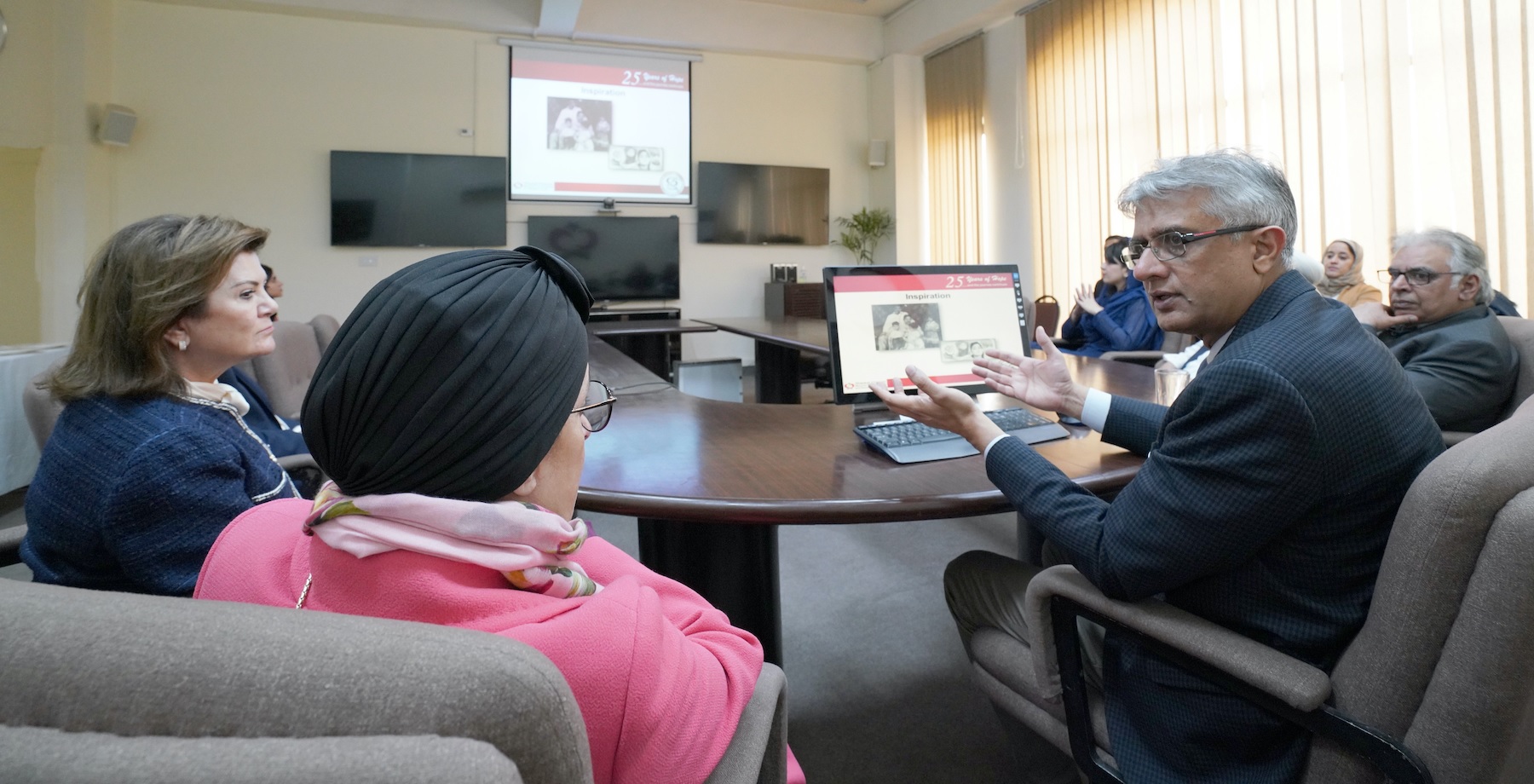 Sheikha Jawaher bint Mohammed Al Qasimi pakistan cancer donation 2