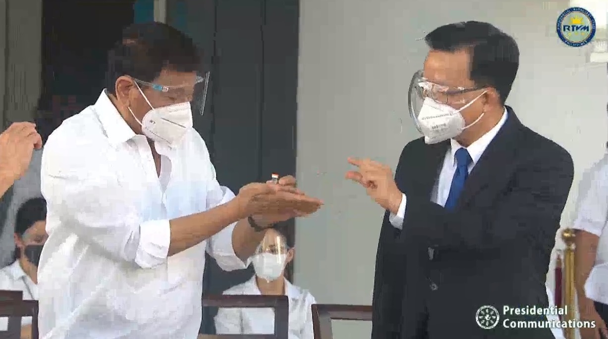 duterte vial sinovac 1