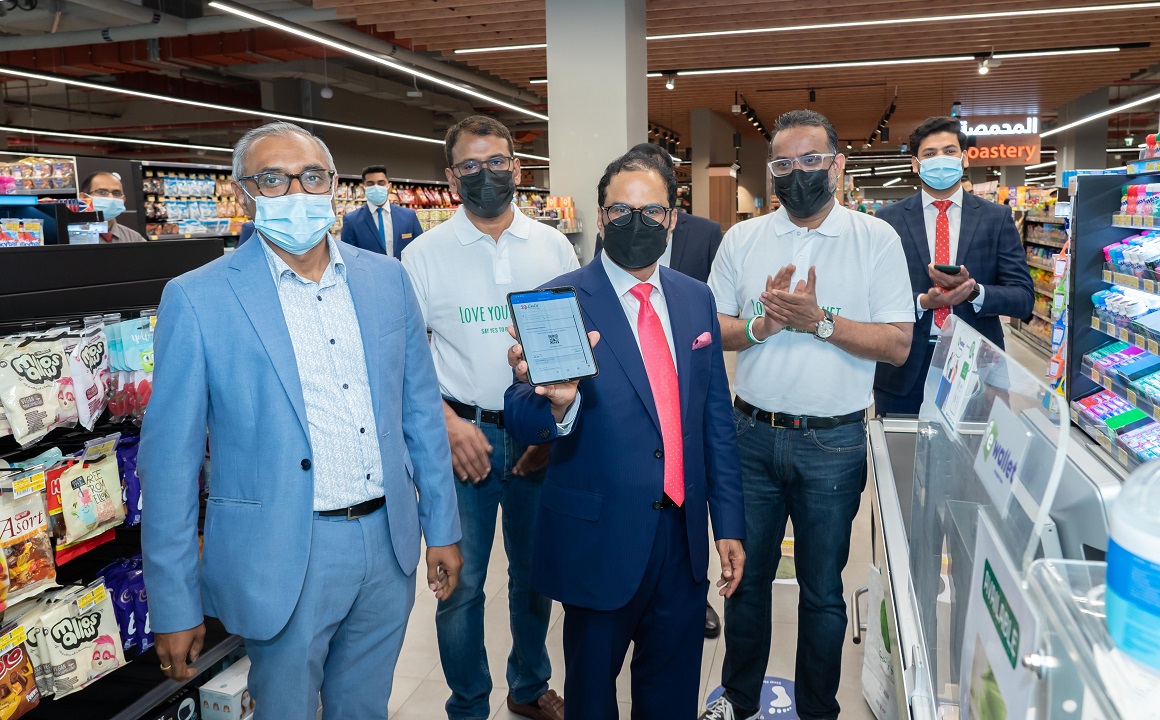 LuLu Hypermarkets introduces reusable and paper bags at Saudi