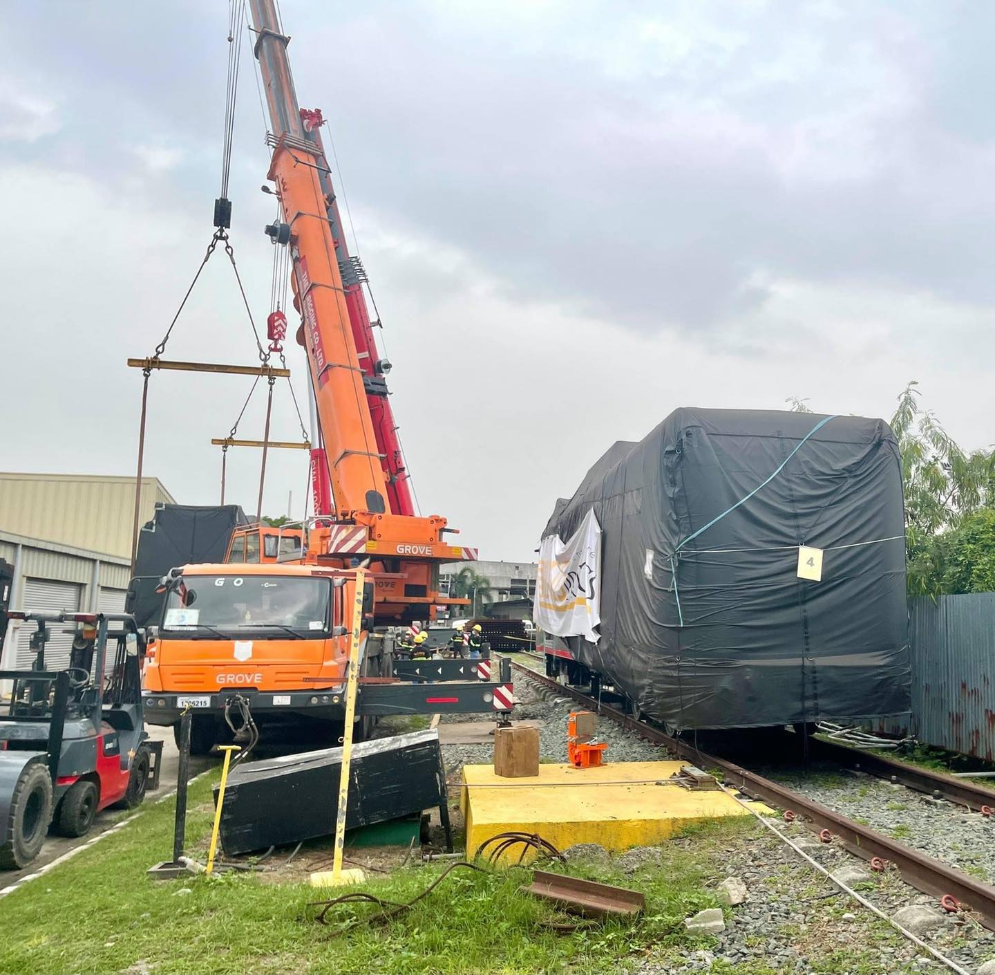 LRT 1 new trains Oct 26 4