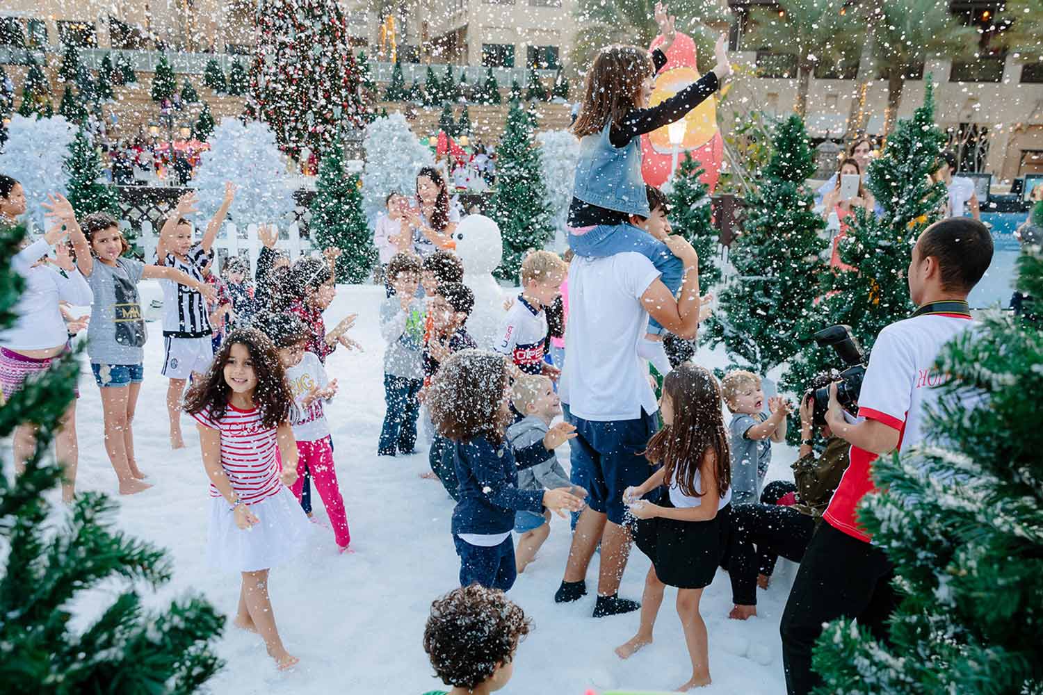 Free entrance Famous Christmas market in Madinat Jumeirah returns