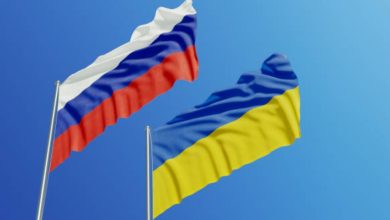 Russia Ukraine flags