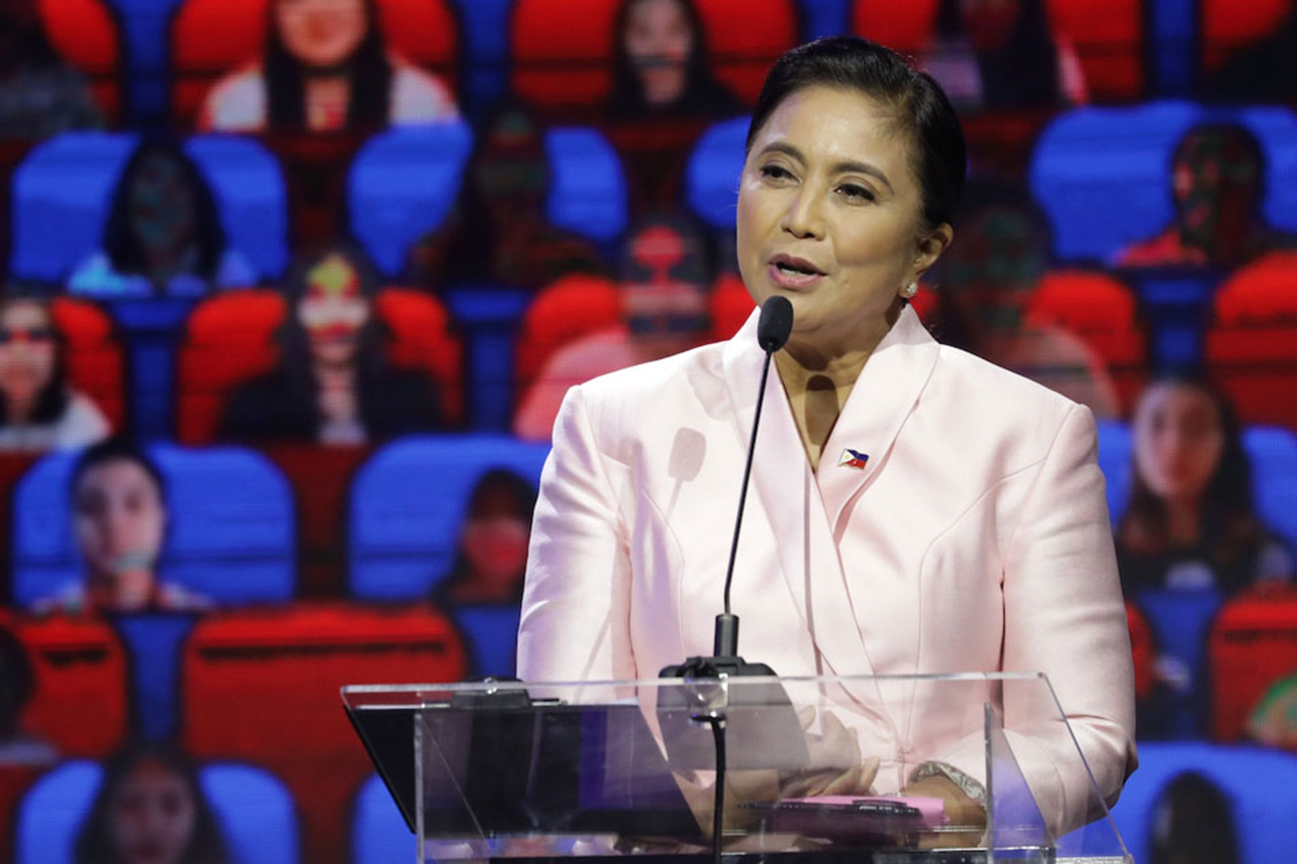 ‘Nagalingan kayo?’ Robredo refutes claims she received advance ...