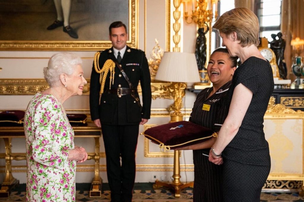 LIST: 12 Filipinos who were fortunate enough to meet, get recognized by ...
