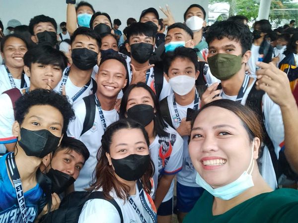 Students from Bicol takes anti-cheating hats to the next level - The ...