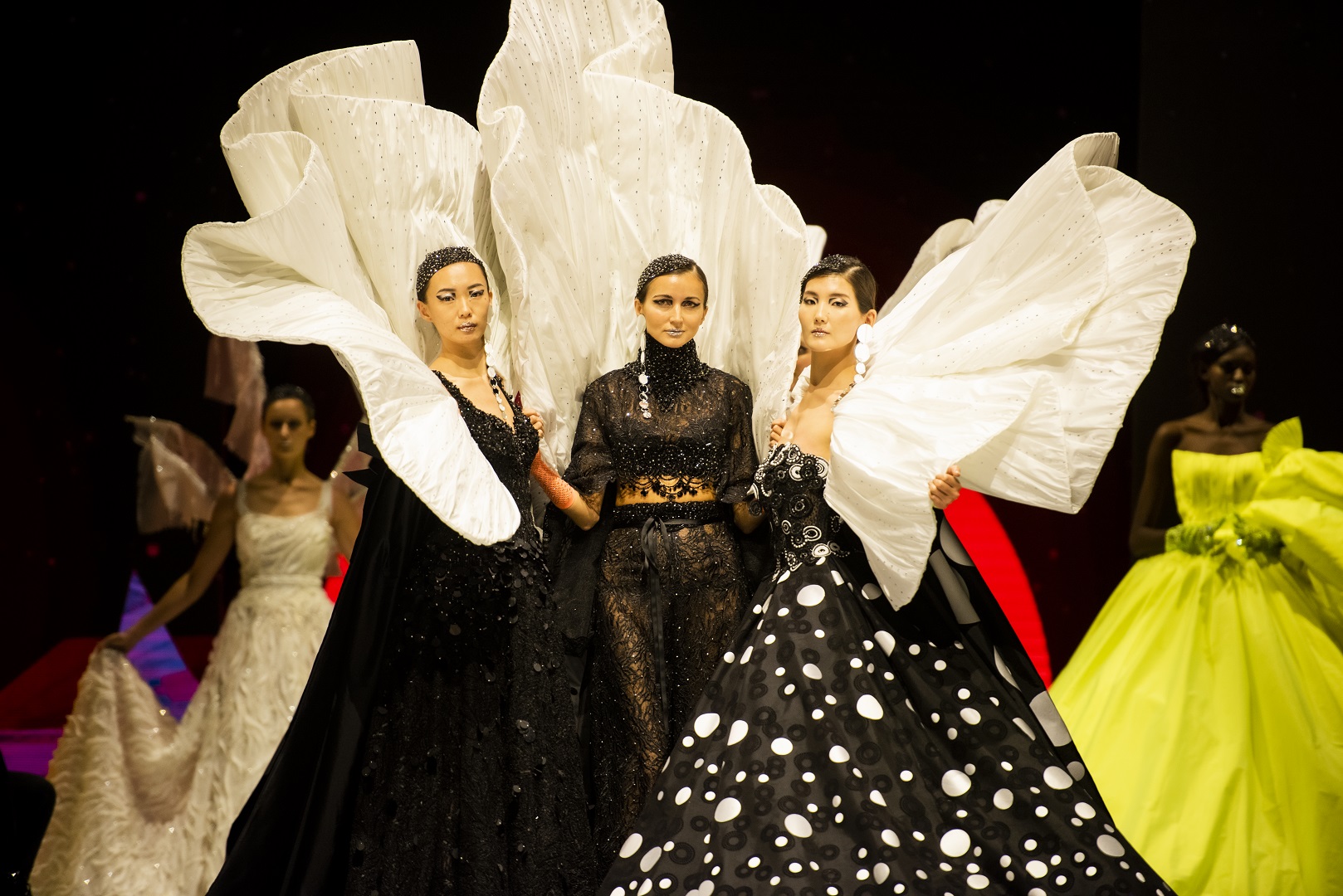 Ezra Middle East Fashion Week 2022 Photos by Elmer Magallanes 3