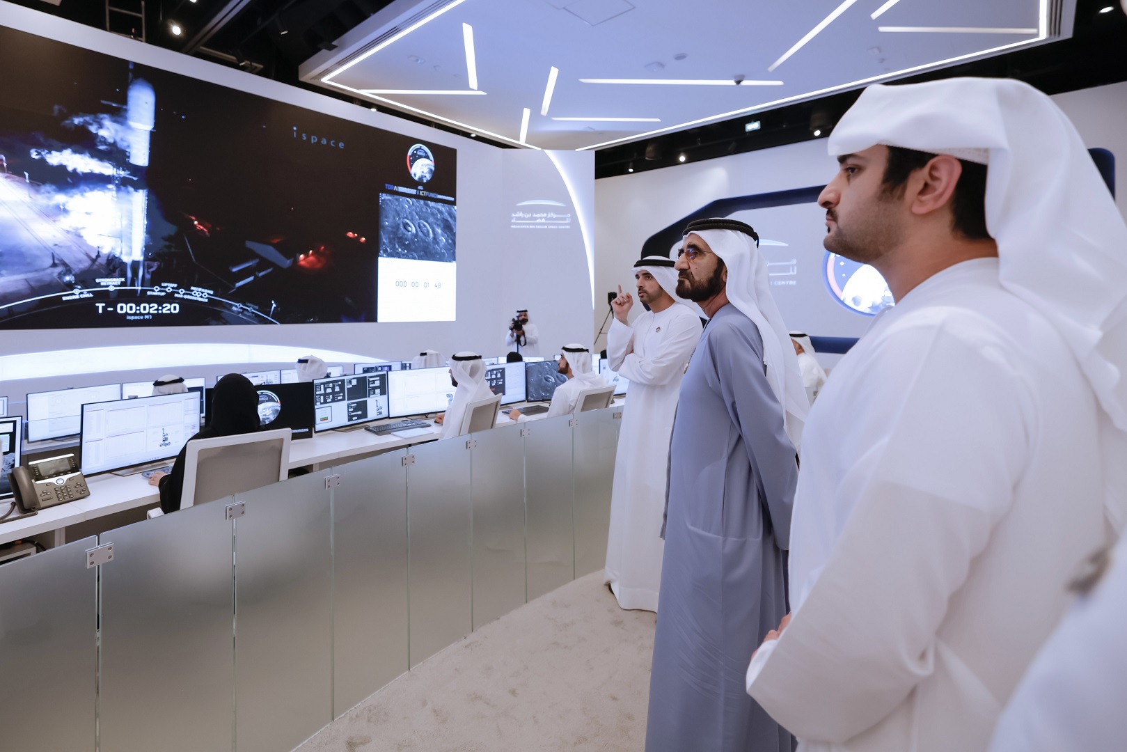 WATCH: Sheikh Mohammed bin Rashid witnesses successful launch of Rashid ...