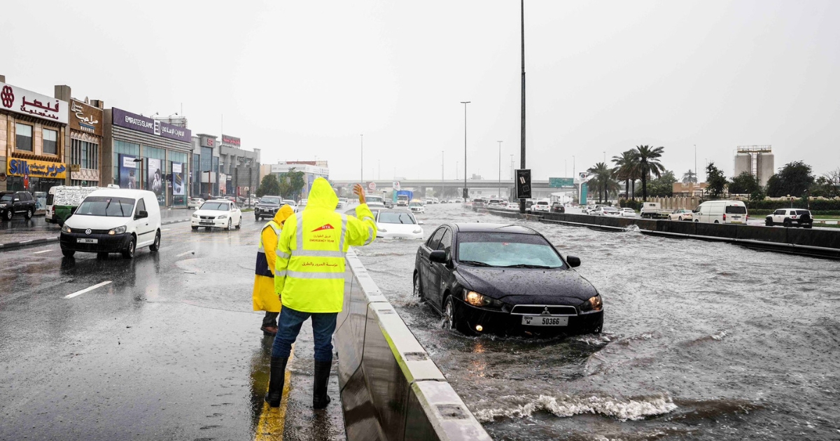 Unsung heroes: Dubai emergency response teams brave floods, heavy rains ...