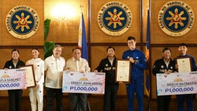 FILIPINO OLYMPIANS 1M