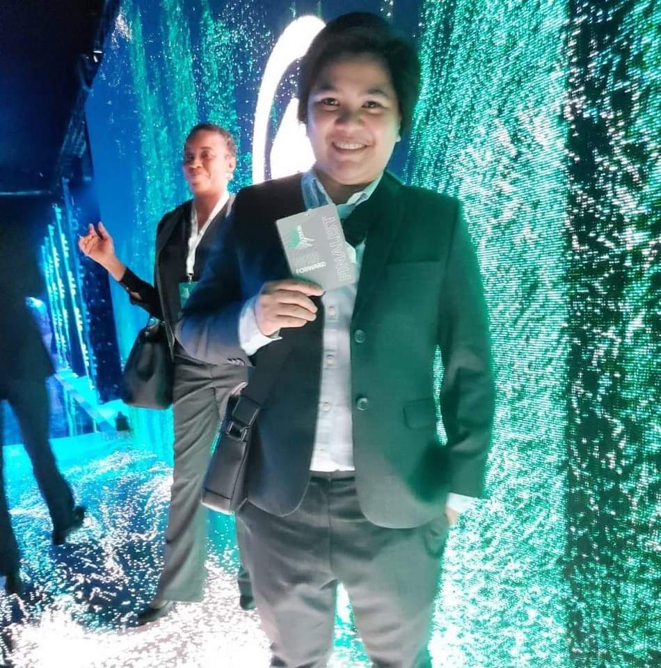 Jez working in real estate