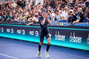 T100 Wollongong Women TZ TOMZ8017 copy